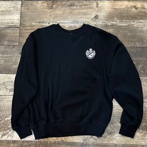 VS PINK Crew Neck. New.